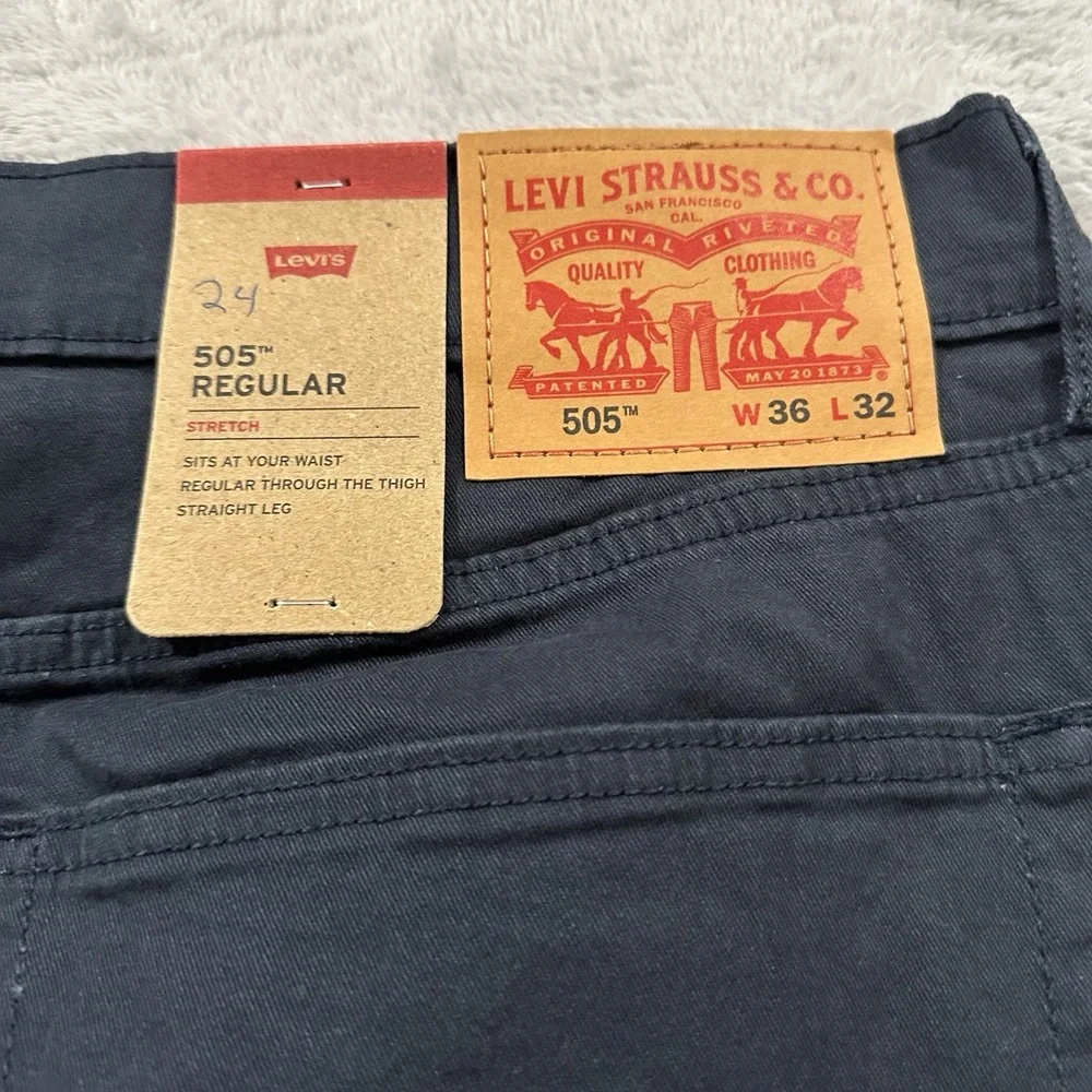 Levis excellent feel